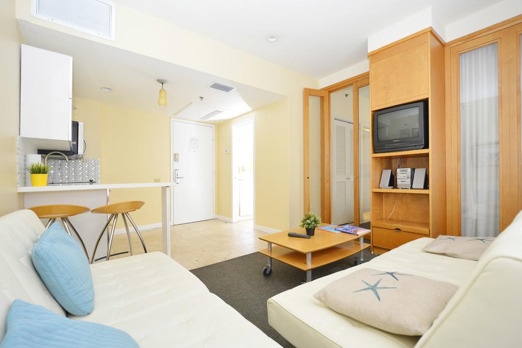 First Street Apartments ไมอามีบีช ภายนอก รูปภาพ
