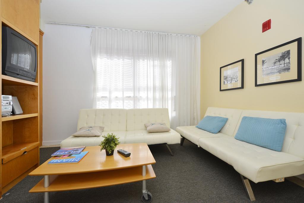 First Street Apartments ไมอามีบีช ภายนอก รูปภาพ