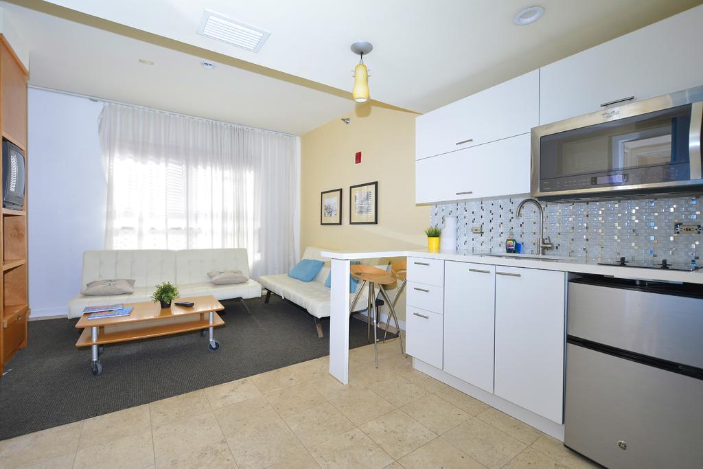 First Street Apartments ไมอามีบีช ภายนอก รูปภาพ